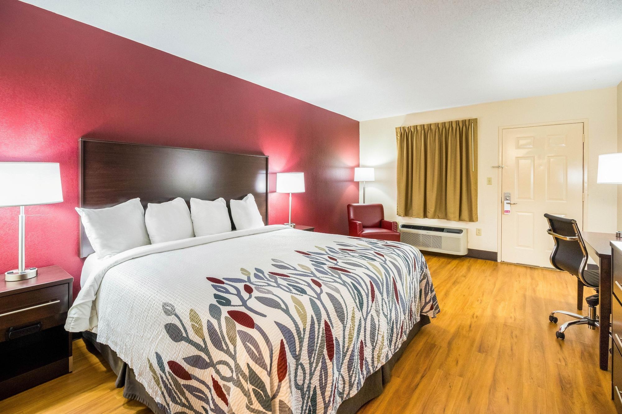 Red Roof Inn Кларксвил Екстериор снимка