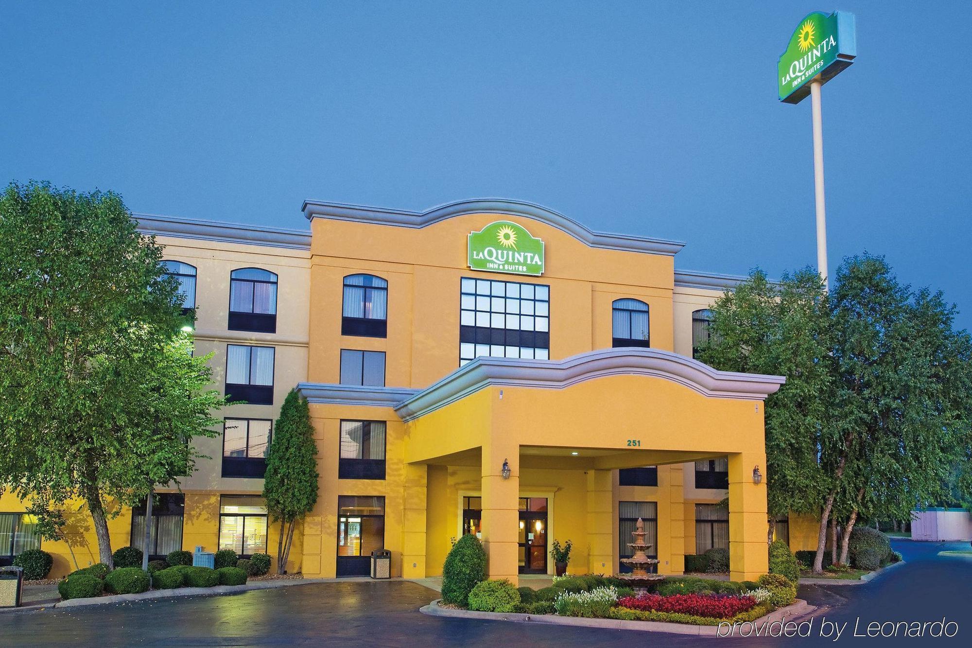 Red Roof Inn Кларксвил Екстериор снимка
