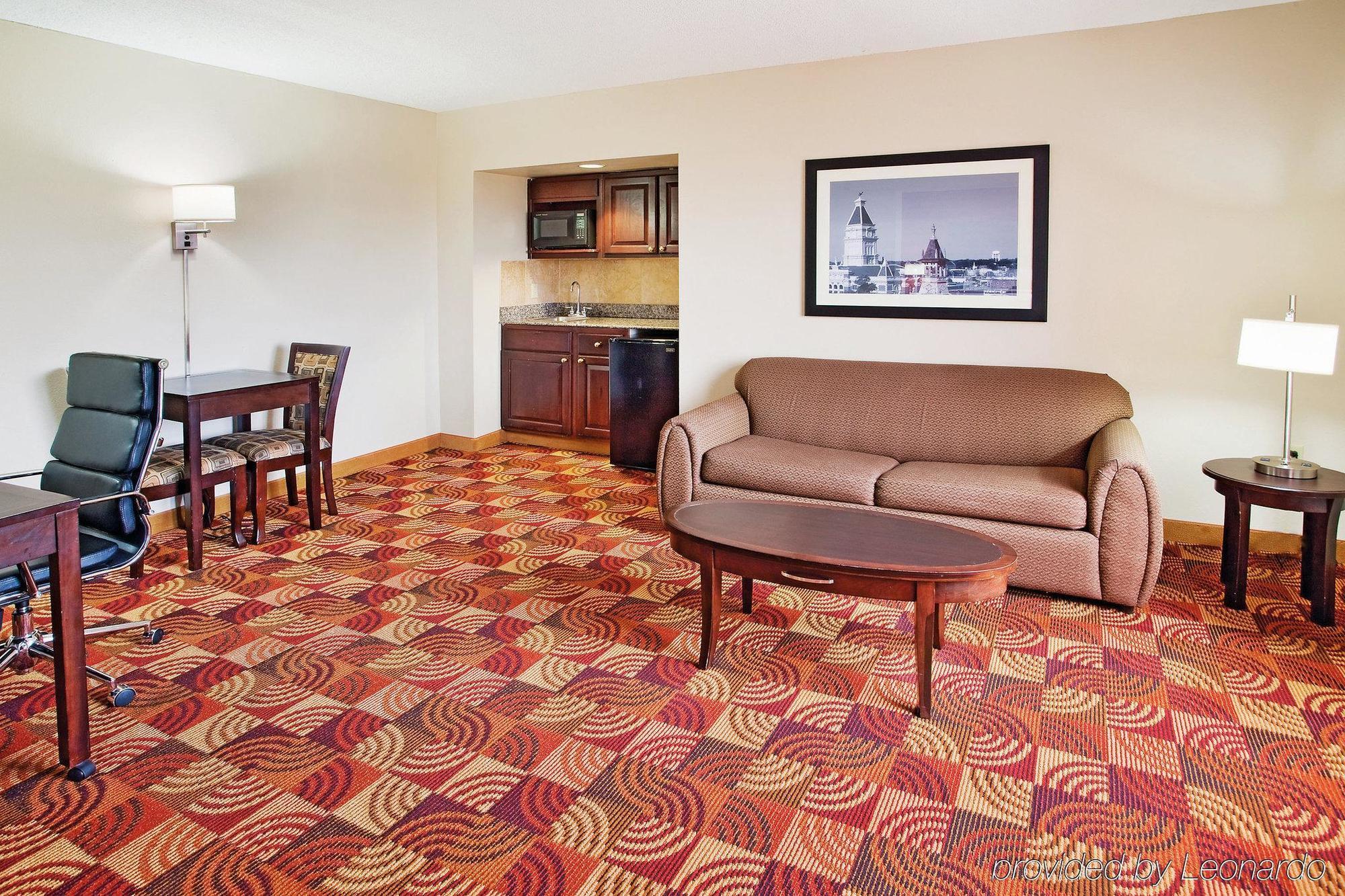 Red Roof Inn Кларксвил Екстериор снимка