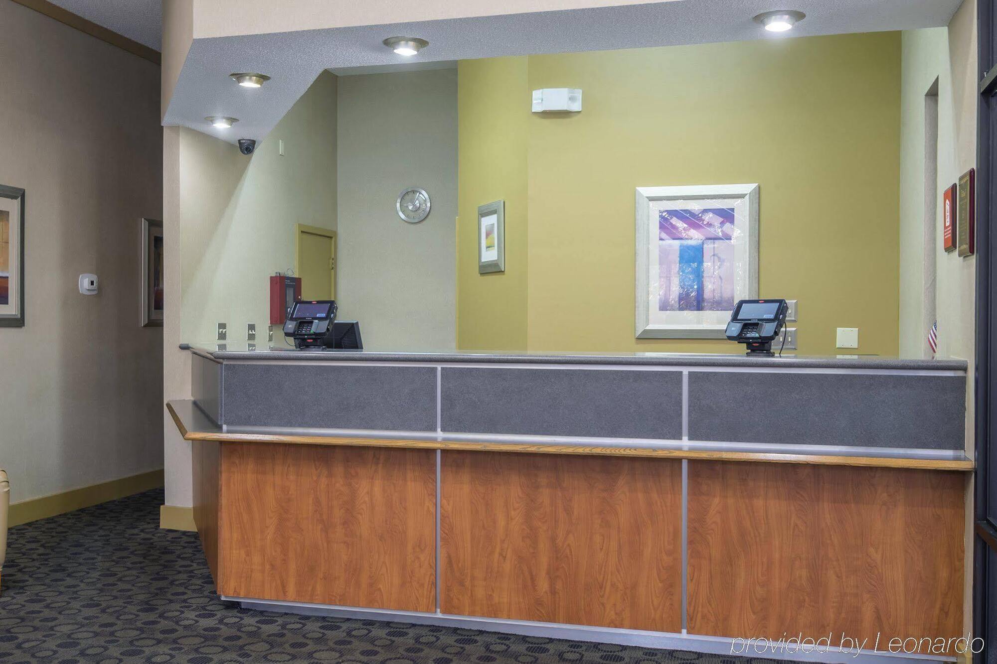 Red Roof Inn Кларксвил Екстериор снимка